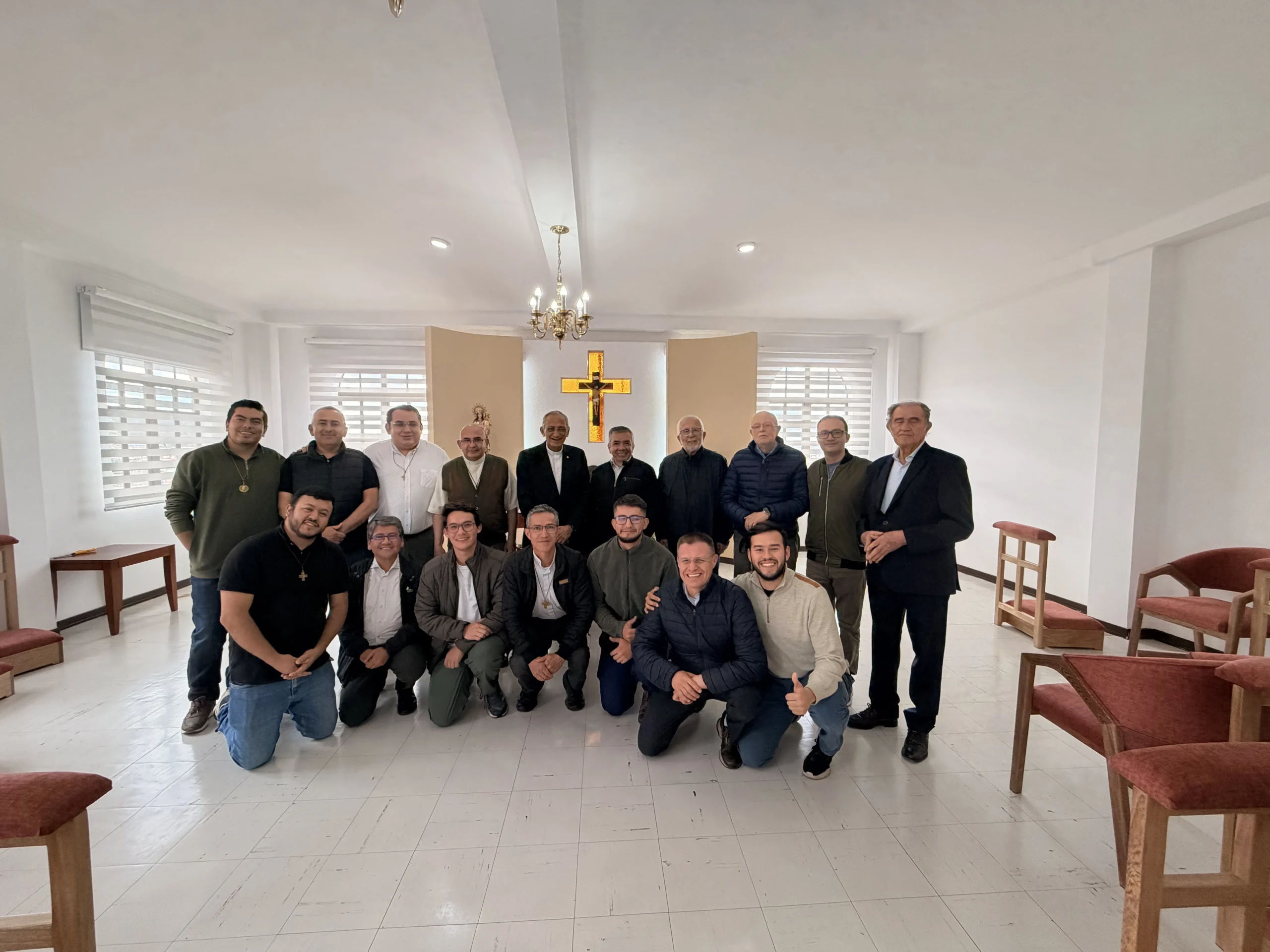 VISITA DE GRACIA Y FRATERNIDAD: el P. Pascual Chávez recorrió las nuevas instalaciones del Teologado Salesiano
